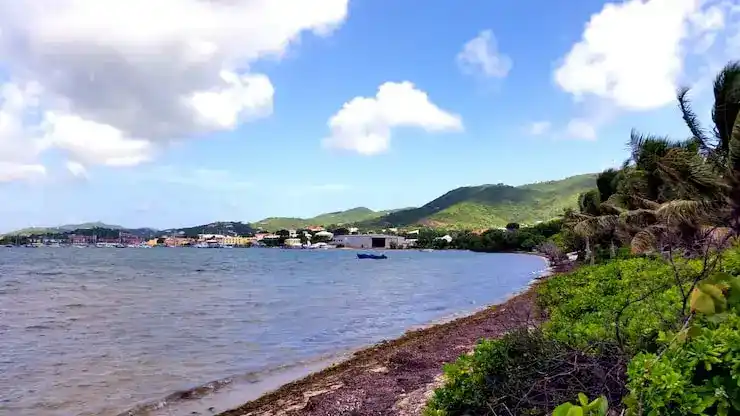 圣卢西亚房产移民费用，如何借助区域选择影响30万美金投资的成本？