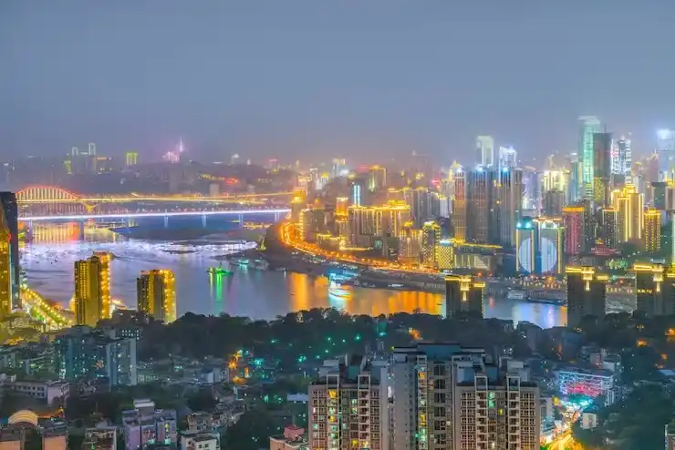 中国香港身份申请费用和后续成本，最低预算是多少