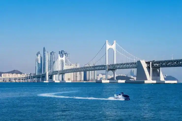 香港