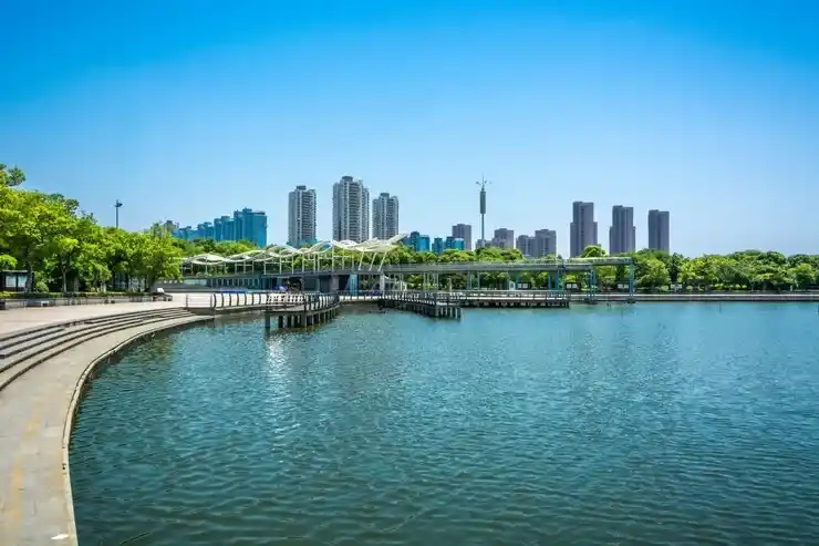 香港