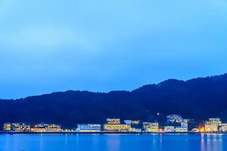 香港