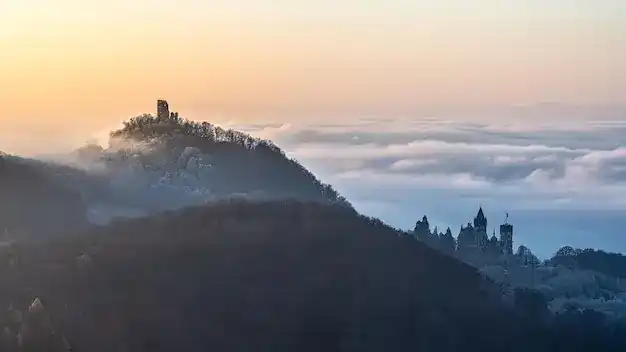 2026年亚洲护照移民费用：土耳其、柬埔寨？暂无