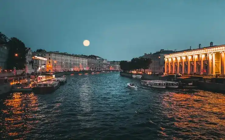 申请西班牙非盈利居留必须通过官方指定的授权代理或律师递交吗？能否自行申请？