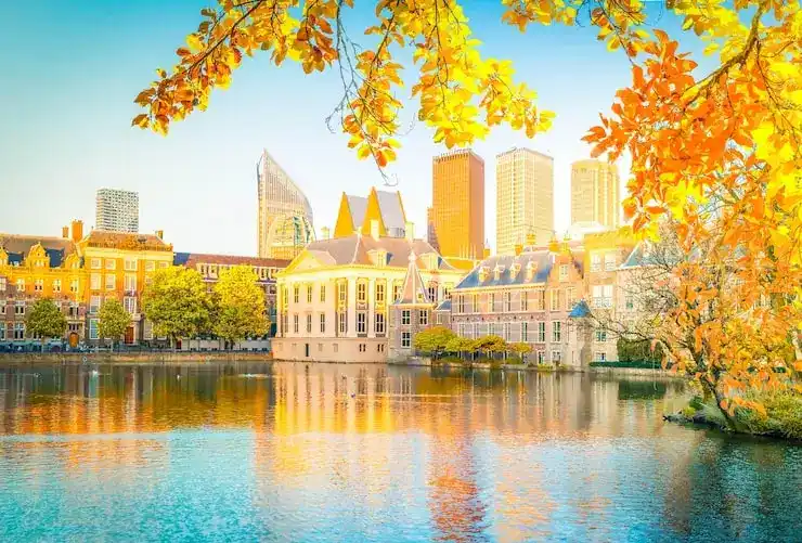 在希腊投资房产的好时机，如何利用旧政窗口期抄底雅典市场？