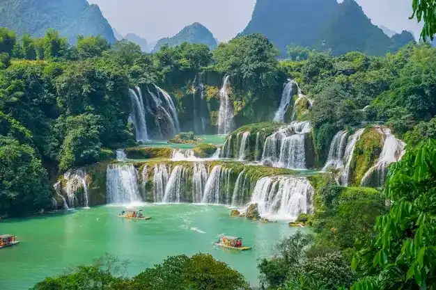 普通人申请西班牙退休移民，到底需要满足哪些核心条件？