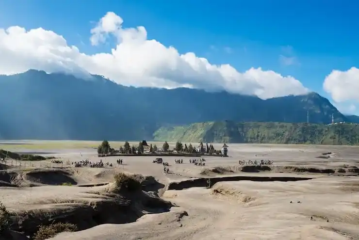 希腊移民福利：子女免费公立教育+医疗保障