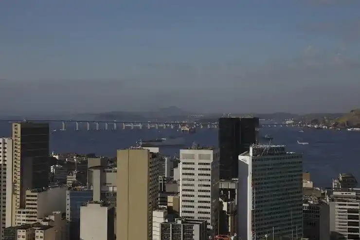 保加利亚创业居留对业务运营有何要求？需创造多少本地就业岗位？