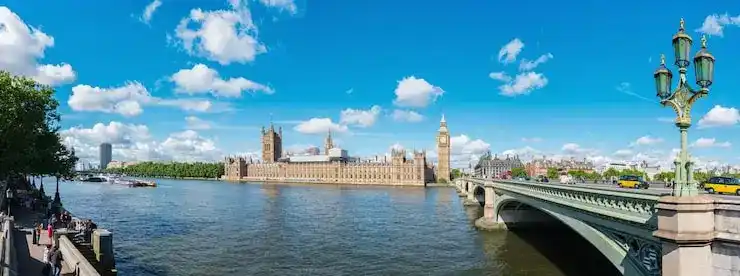 从希腊移民到欧洲公民，如何通过投资和房产实现欧盟身份的梦想