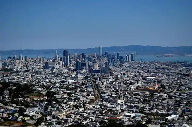 西班牙绿卡的申请条件与优势分析