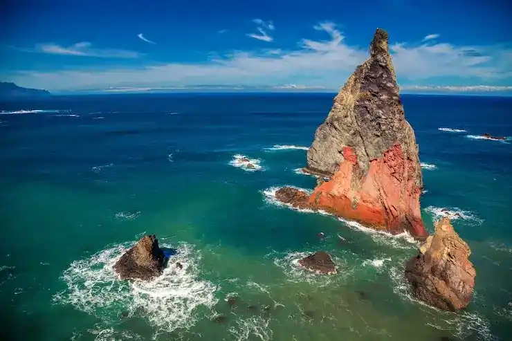 罗马尼亚的养老福利体系如何？居留卡持有者退休后可享受哪些待遇？