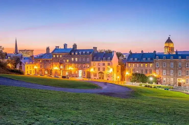 持有冰岛居留卡可以在当地创业吗？有什么限制？