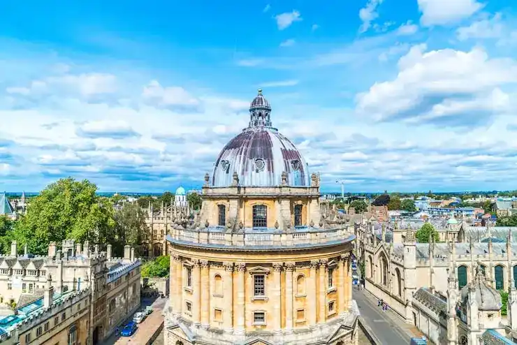 受联合国或国际组织制裁的个人，能否申请安提瓜移民？