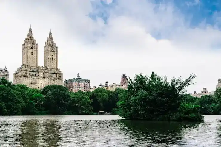 葡萄牙黄金签证项目，如何借助更新后的政策选取好投资区域？