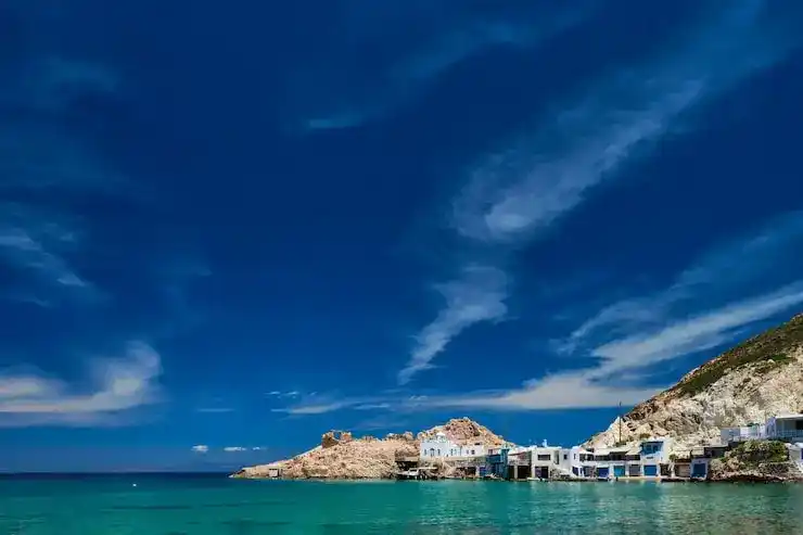 希腊移民新政：一人申请，三代同行