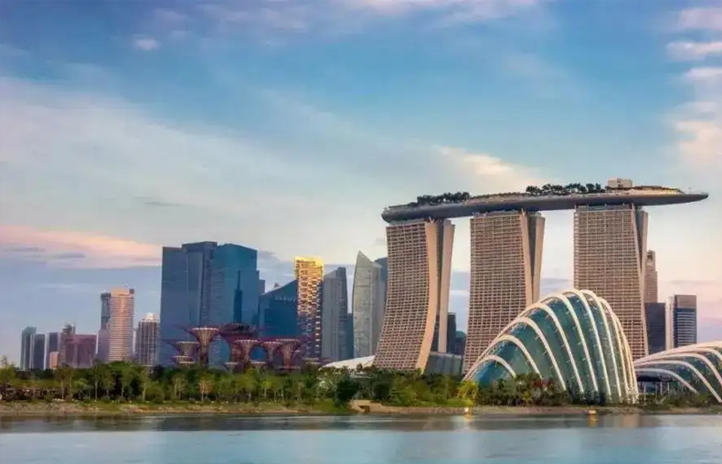 一起来看看新加坡移民有几种方式？为何新加坡成为全球富豪聚集地？