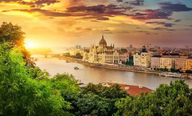 主申请人去世后，附属申请人的身份如何保留？