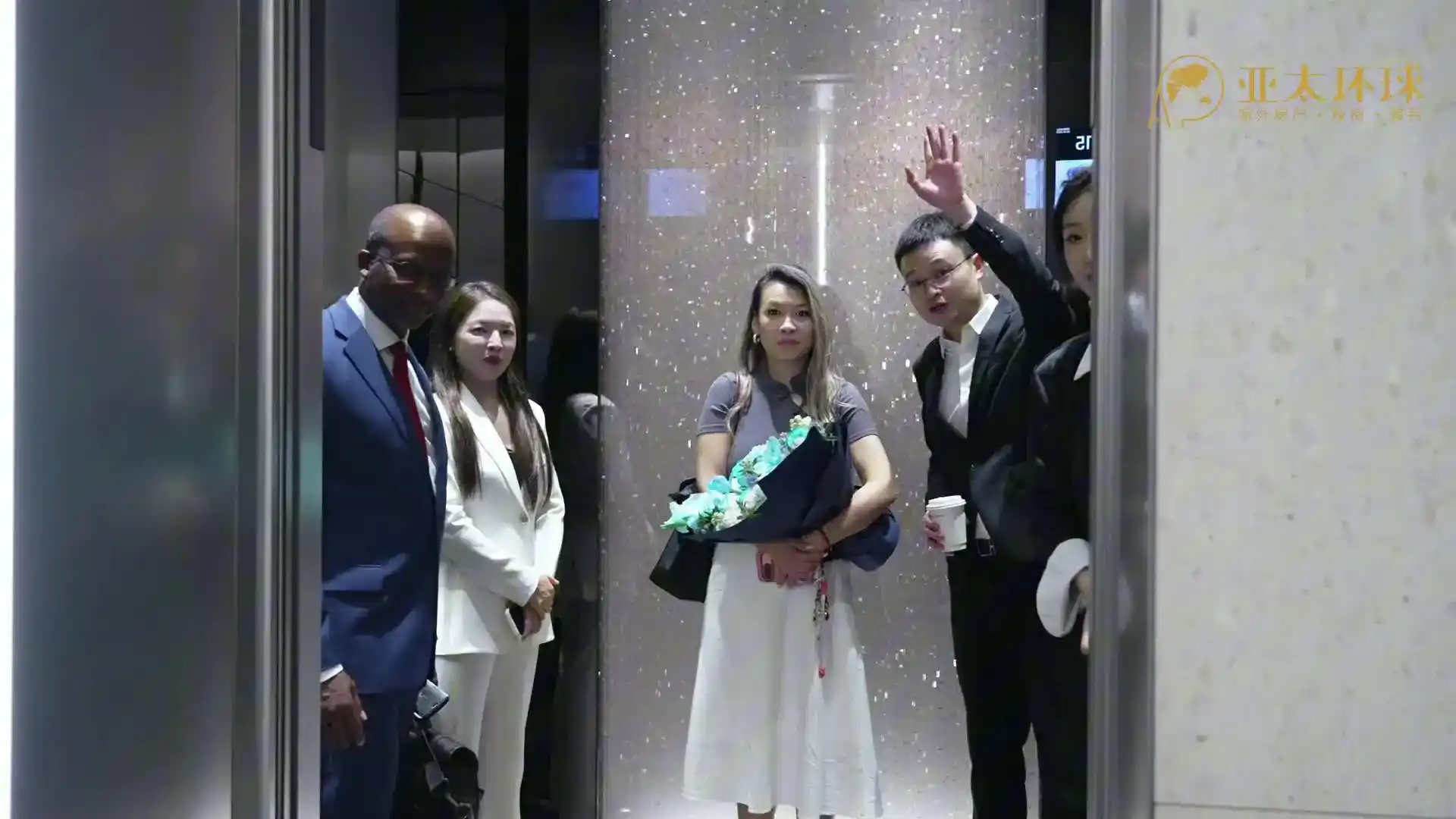 圣基茨护照免签亚洲国家合集