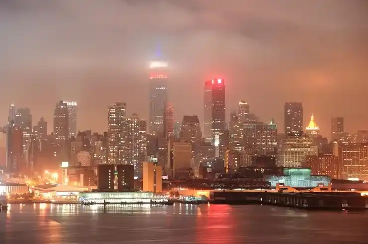 香港