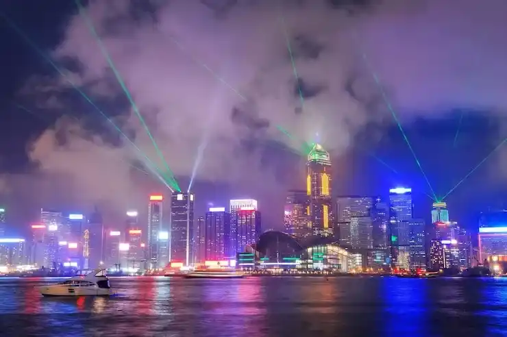 2026年香港永居申请条件_先看硬性门槛，再判断自己是否适合