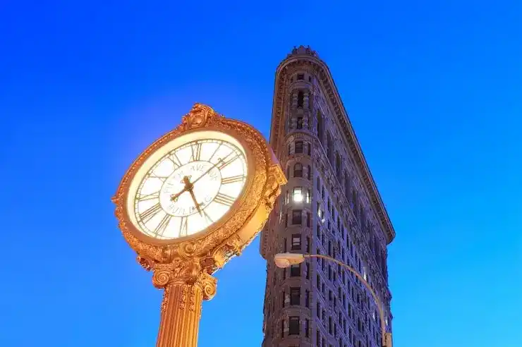 温江西班牙森林一期房价走势：最新市场分析