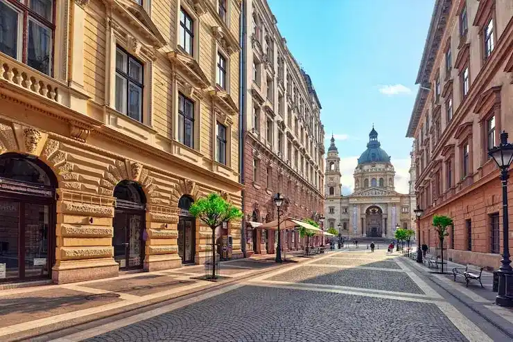 西班牙永久居留新政策与申请条件