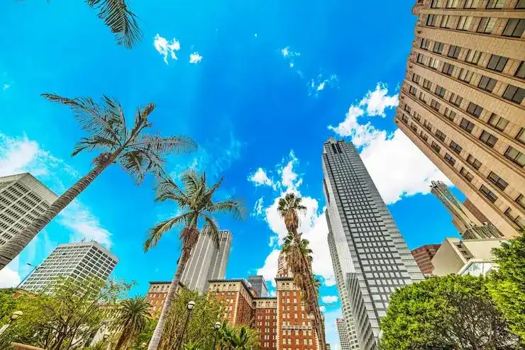 安提瓜的日常生活成本高吗？与中国二三线城市相比如何？