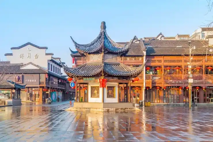 大陆移民香港的条件和费用标准