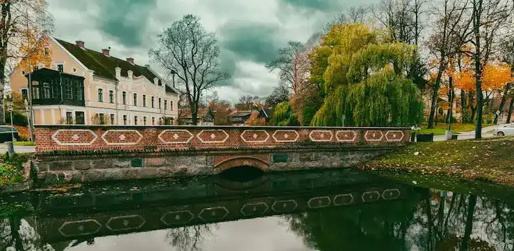 欧洲投资移民的资金锁定周期一般是多久？