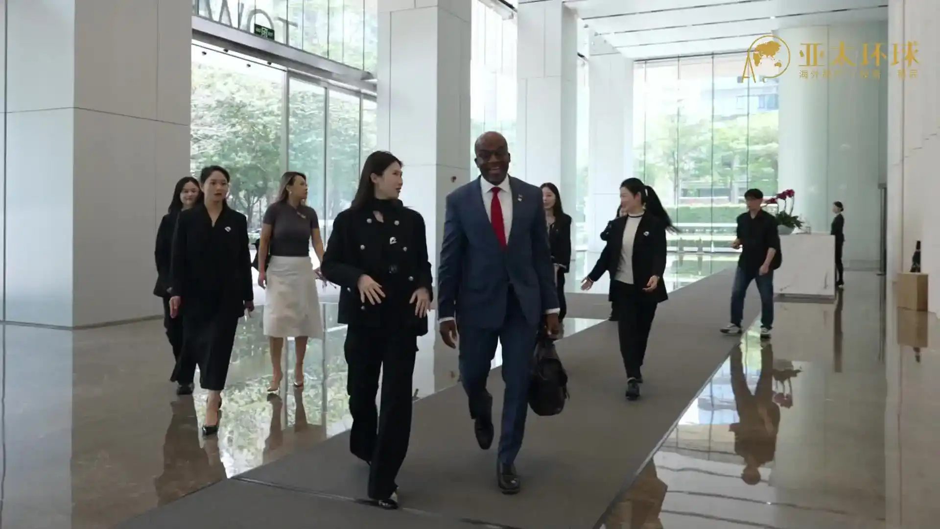 企业主跨境发展与圣基茨身份规划解决方案