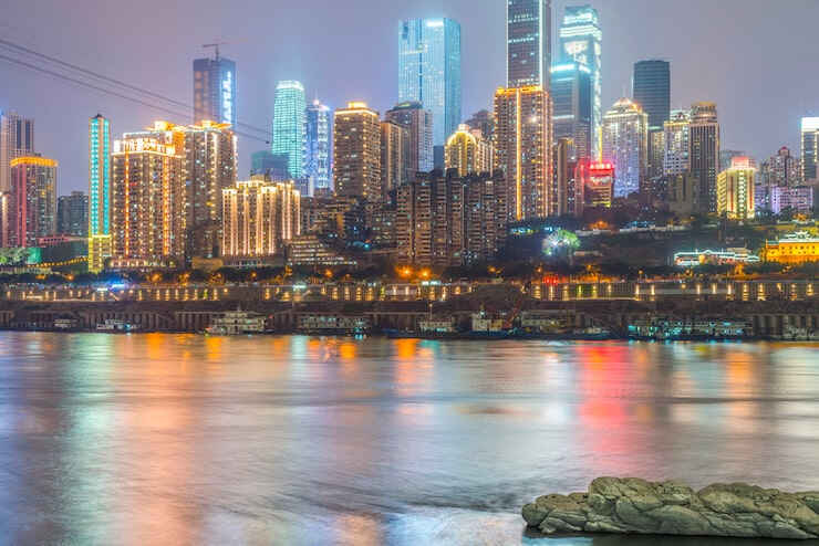 在移民