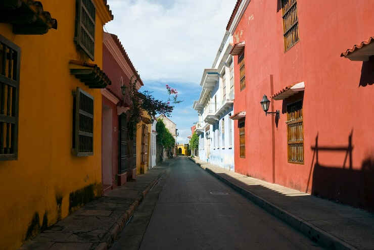 安提瓜移民护照含金量，如何利用165国免签在全球范围内自由流动？