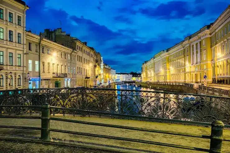 冰岛居留卡的申请费、制卡费分别是多少？2025年有调整吗？