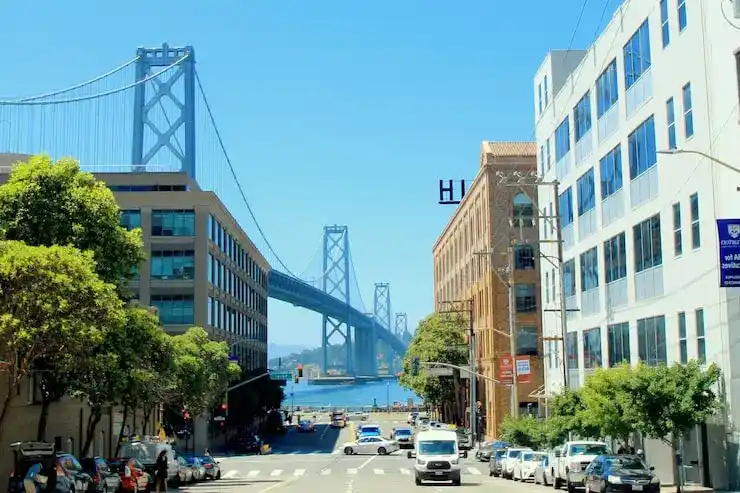 继子女随行申请多米尼克移民需额外提供哪些亲属关系证明？