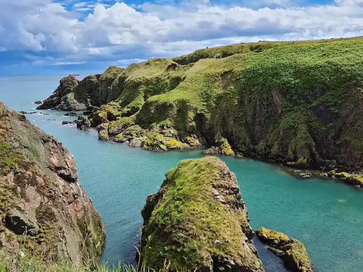 如何让圣卢西亚移民续签顺利？国债、房产的持有条件必须了解！