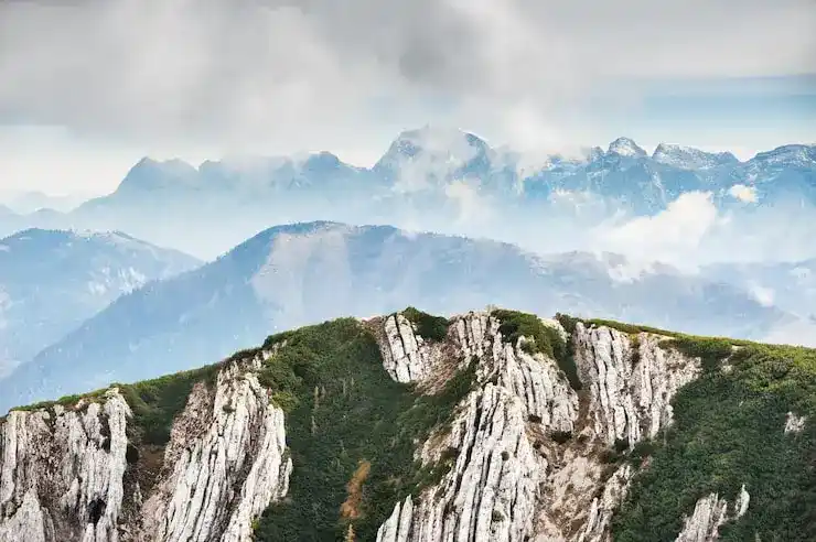 欧洲小国移民费用：一人申请全家移民的高性价比之选