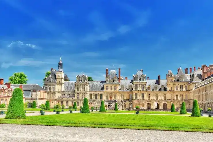 申请材料提交后，冰岛移民局会进行实地核查（如工作场所、居住地址）吗？