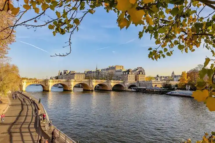 主申请人获批后出生的子女，能直接获得格林纳达公民身份吗？费用多少？