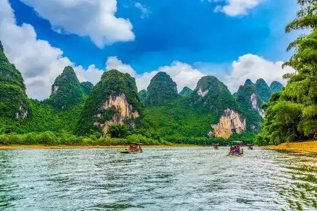 瓦努阿图护照和圣多美护照哪个更便宜？