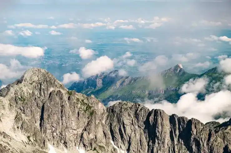 移民去美国多少钱？预算与申请费用解读