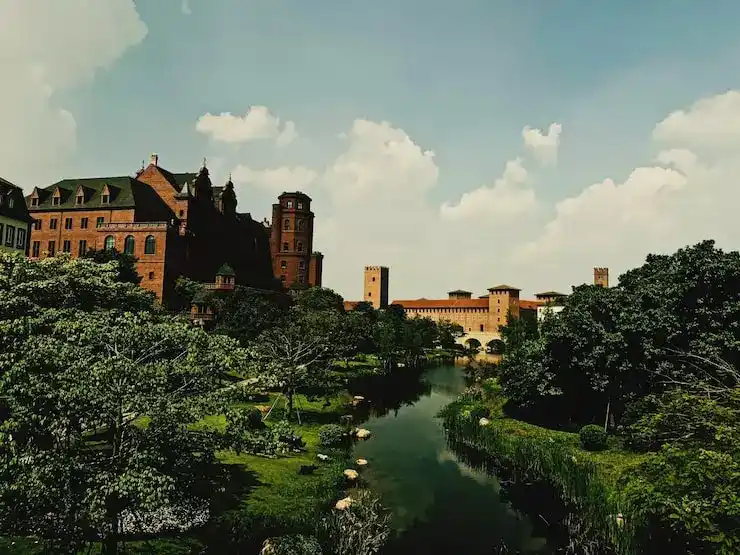 瓦努阿图移民申请被拒后，能否再次提交申请？有时间限制吗？