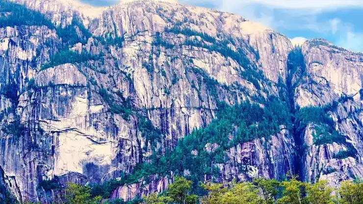 瑞典临时居留许可转永久居留（PUT）的核心条件是什么？居住连续性有何要求？