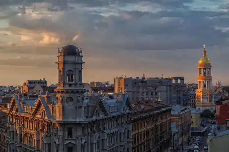 填写罗马尼亚电子移民申请表时，有哪些常见错误需要避免？文件命名有规范吗？