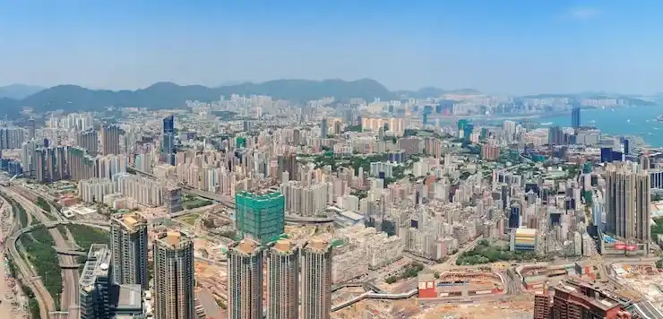 低成本香港身份规划：进修移民机构筛选标准