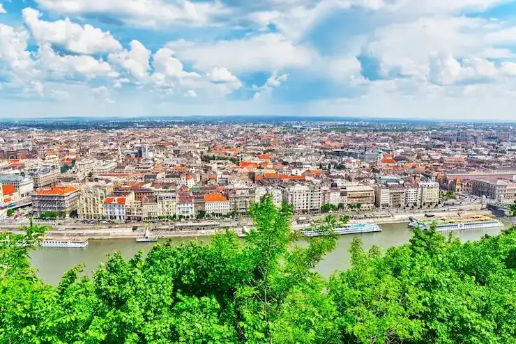 格林纳达移民护照费用获批后制作成本