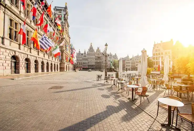 意大利黄金签证的投资方式有哪些？购房金额要求？