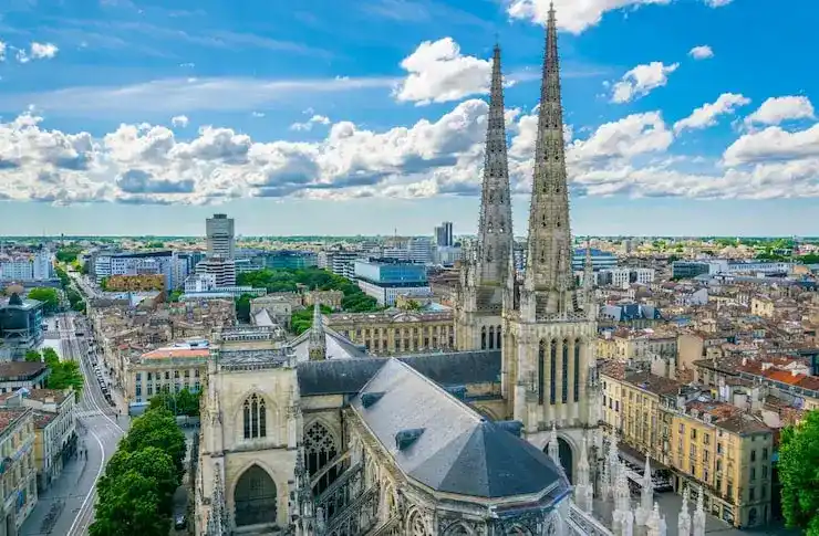 韩国移民申请的照片规格有什么具体要求？（尺寸、背景、有效期）