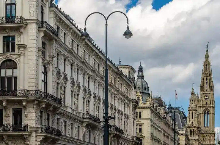 移民好的机构：怎么选择合法移民中介机构？