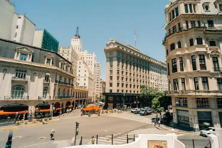 希腊移民可以以孩子为主申请人吗？