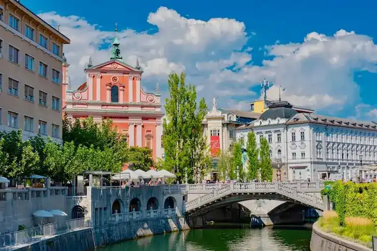 葡萄牙黄金签证续签有哪些隐性要求，投资者怎么准备？