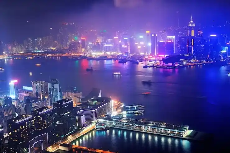 香港居民身份证会过期吗，香港居民身份证的有效期与更新